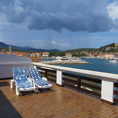 Apartments Makjanic Jelsa  Exterior foto